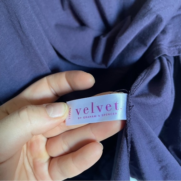 Velvet by Graham & Spencer Henley (B) - Picture 3 of 7